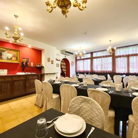 Rinascimento Otel 3*